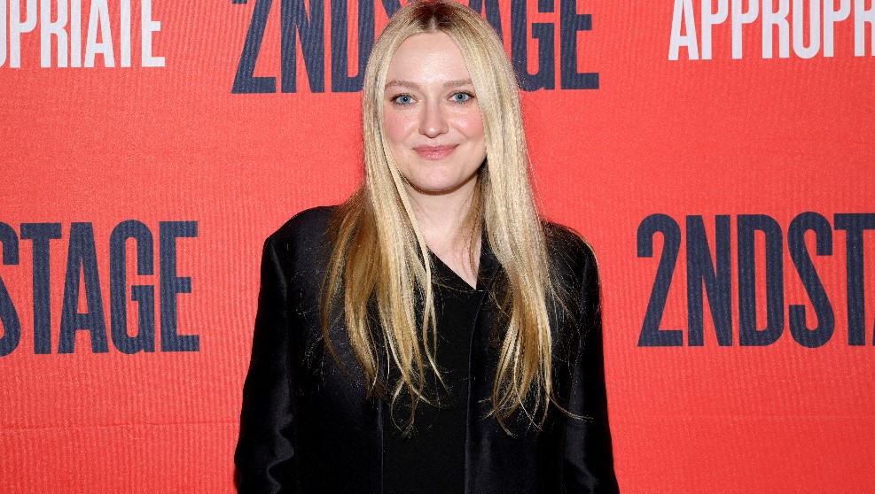 Dakota Fanning Fan Mail Address