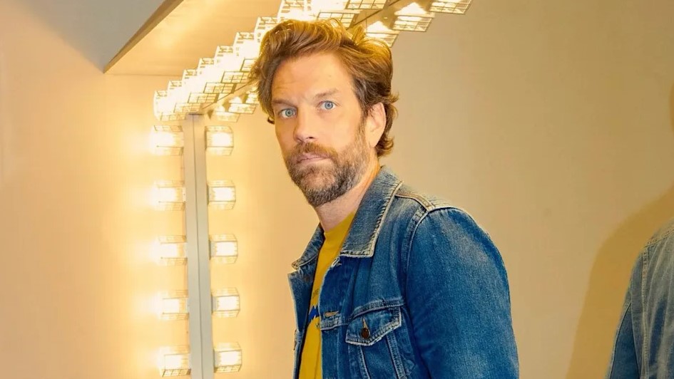 Anthony Jeselnik Fan Mail Address