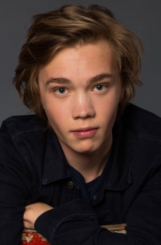 Charlie Plummer picture