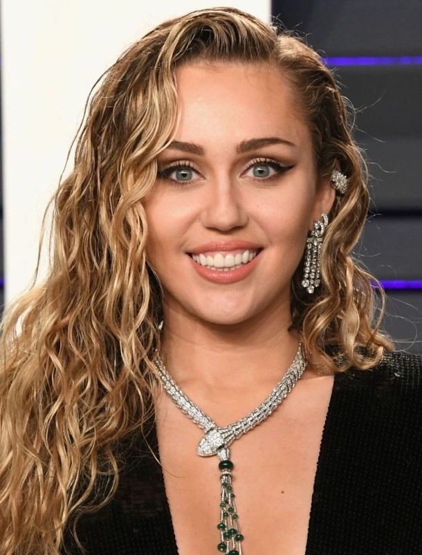Miley Cyrus photo