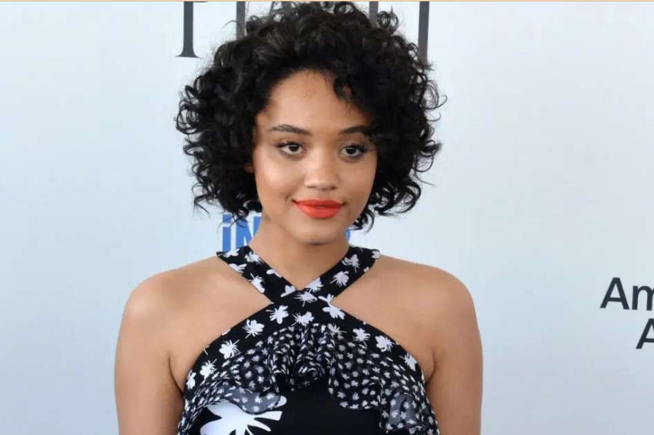 Kiersey Clemons Fan Mail Address
