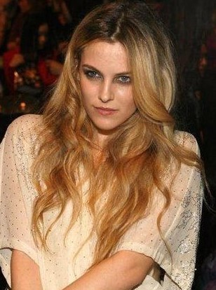 Riley Keough Fan Mail Address....