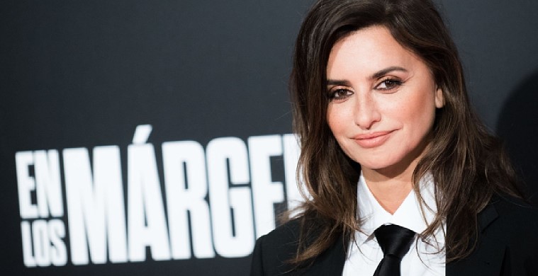 Penélope Cruz Fan Mail Address